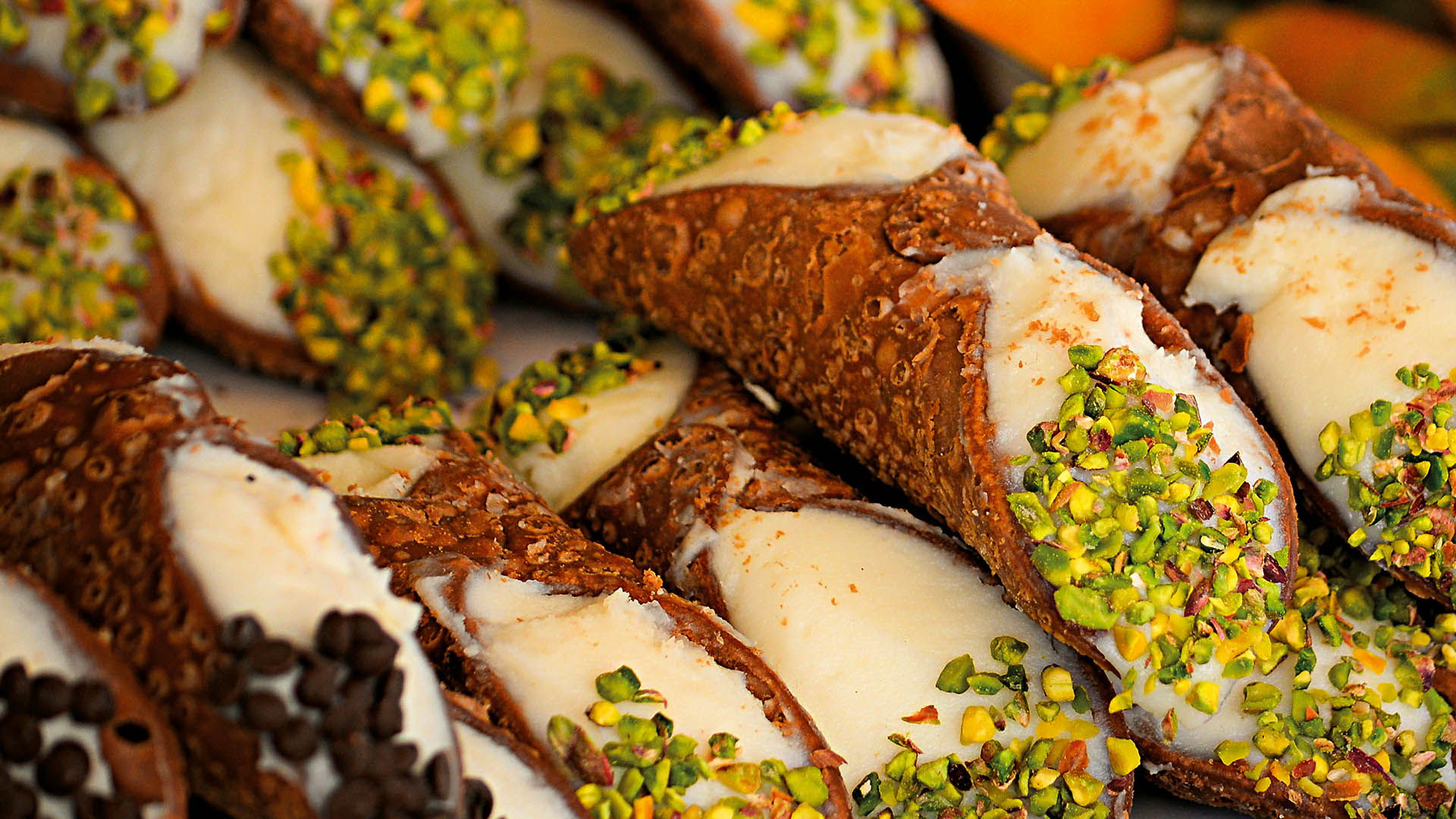 Palermo street food: traditional sicilian cuisine | Alitalia Discover Italy